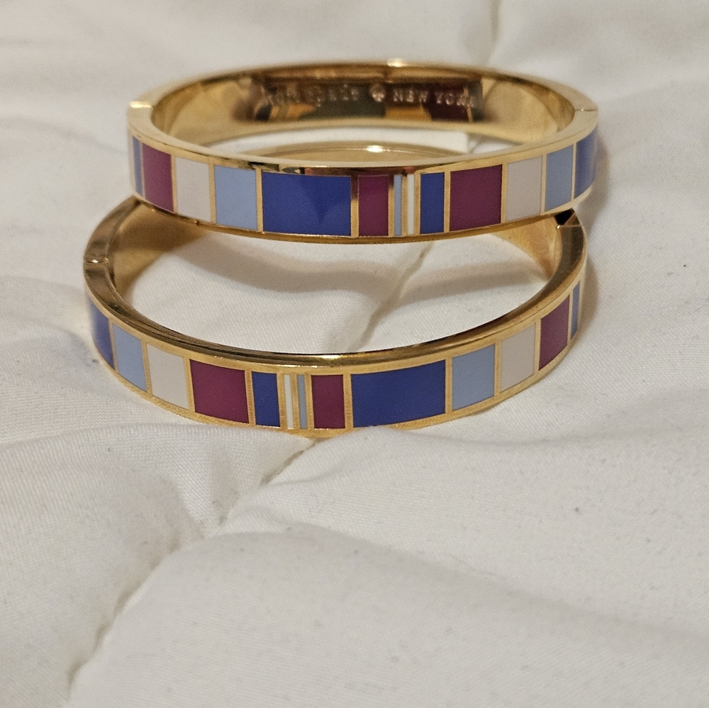 Bracelets - Picture 3 of 3